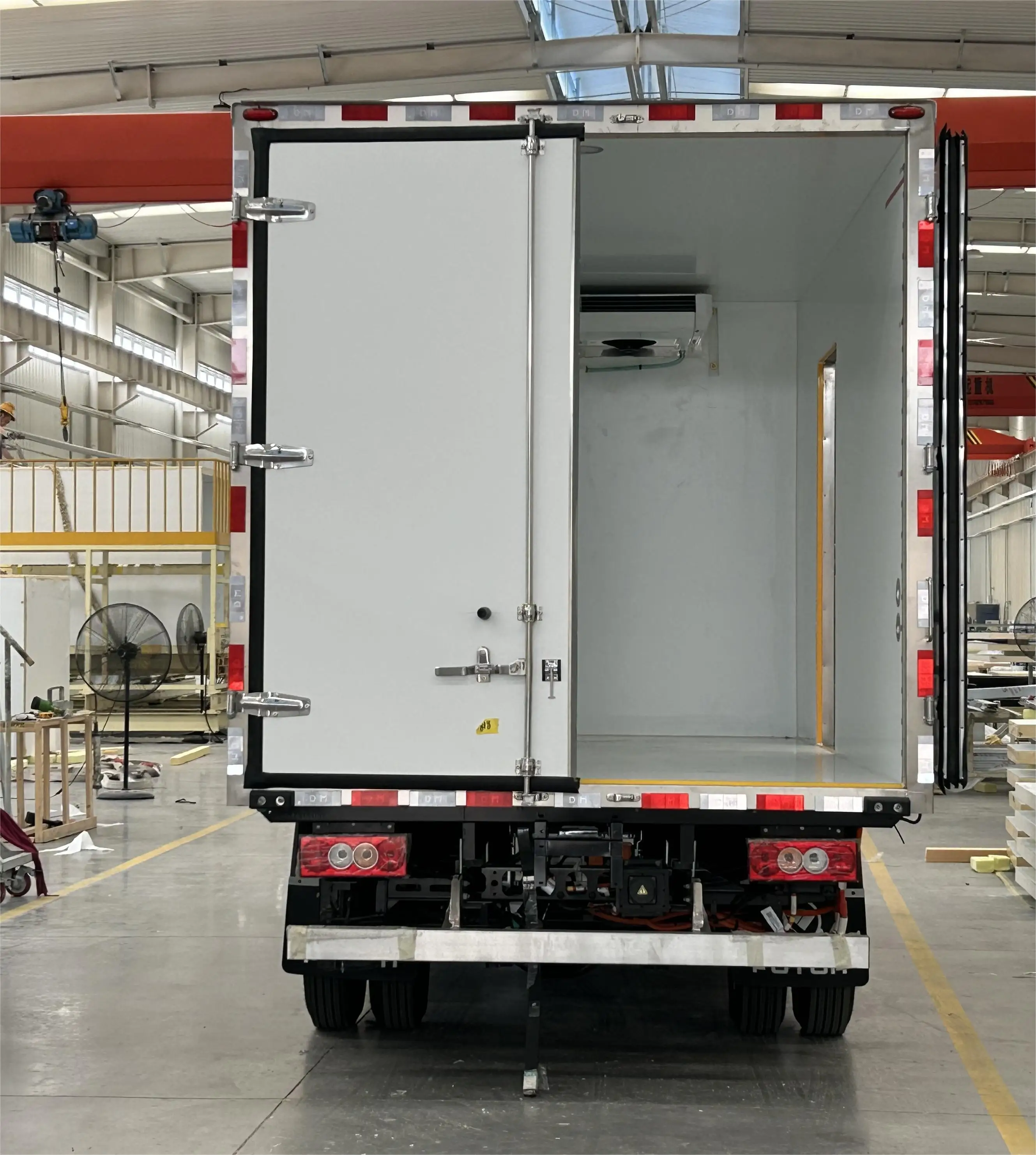 White Fiberglass Customized FRP Refrigerated Truck Van Box Truck Box for Food Vegetable Delivery for Hino Jac Jmc Toyota