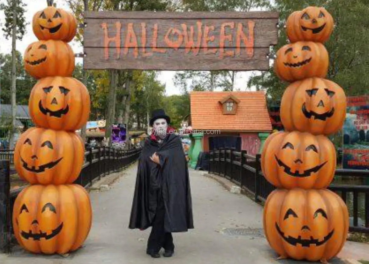 Big Fiberglass Pumpkin With Light Outdoor Statues Large Size Outdoor