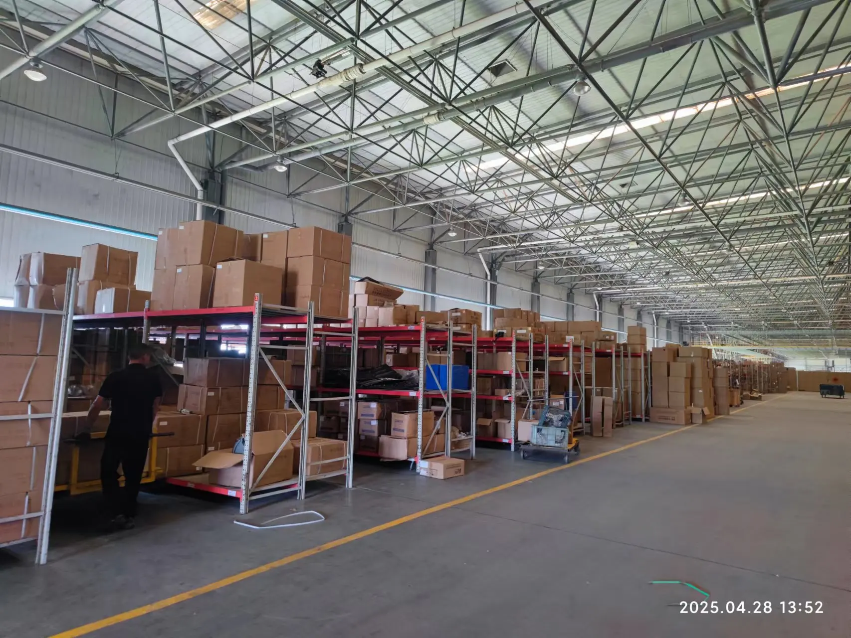 Cheap Engine Assembly Engine Spare Parts for Dongfeng Kama Truck Complete Engine of Cummins