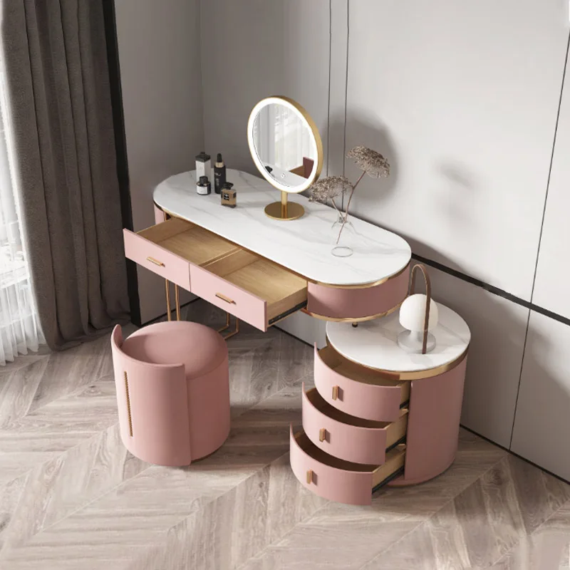 grey and pink dressing room A gentleman's dressing room. Not pink, but mauve. And for the record, pink has always been a masculine color. In India, it's tied to virility. Proof that color, like character, has layers #