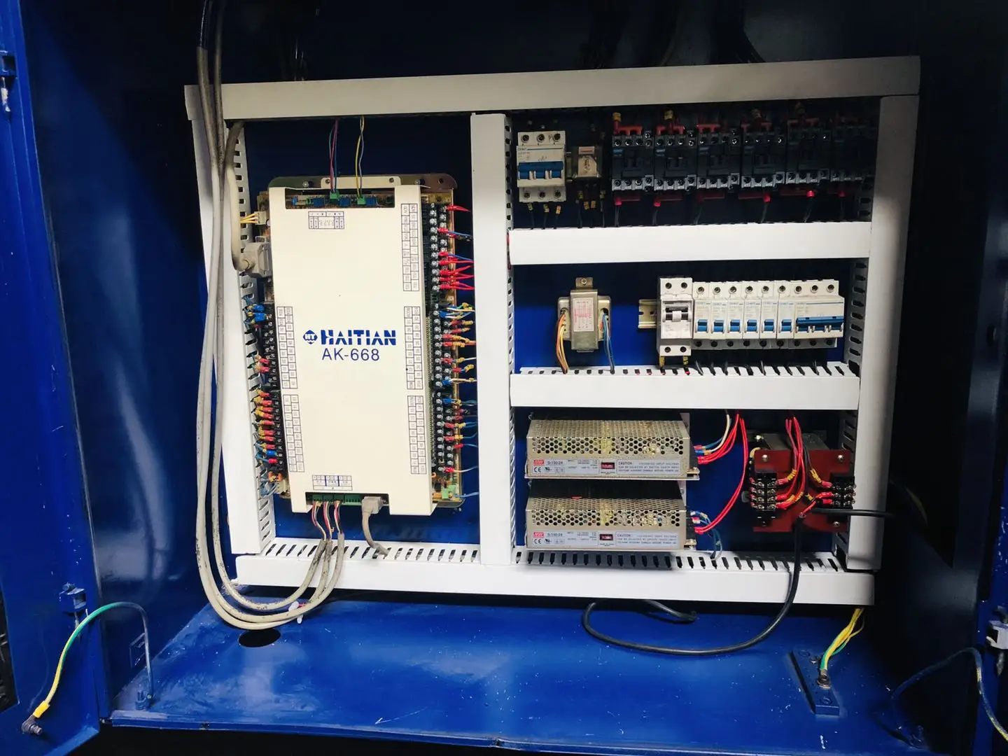 Серводвигатель Mars серии 2, 320 т, литьевая машина для литья под давлением, 90%, новая техника MA3200II