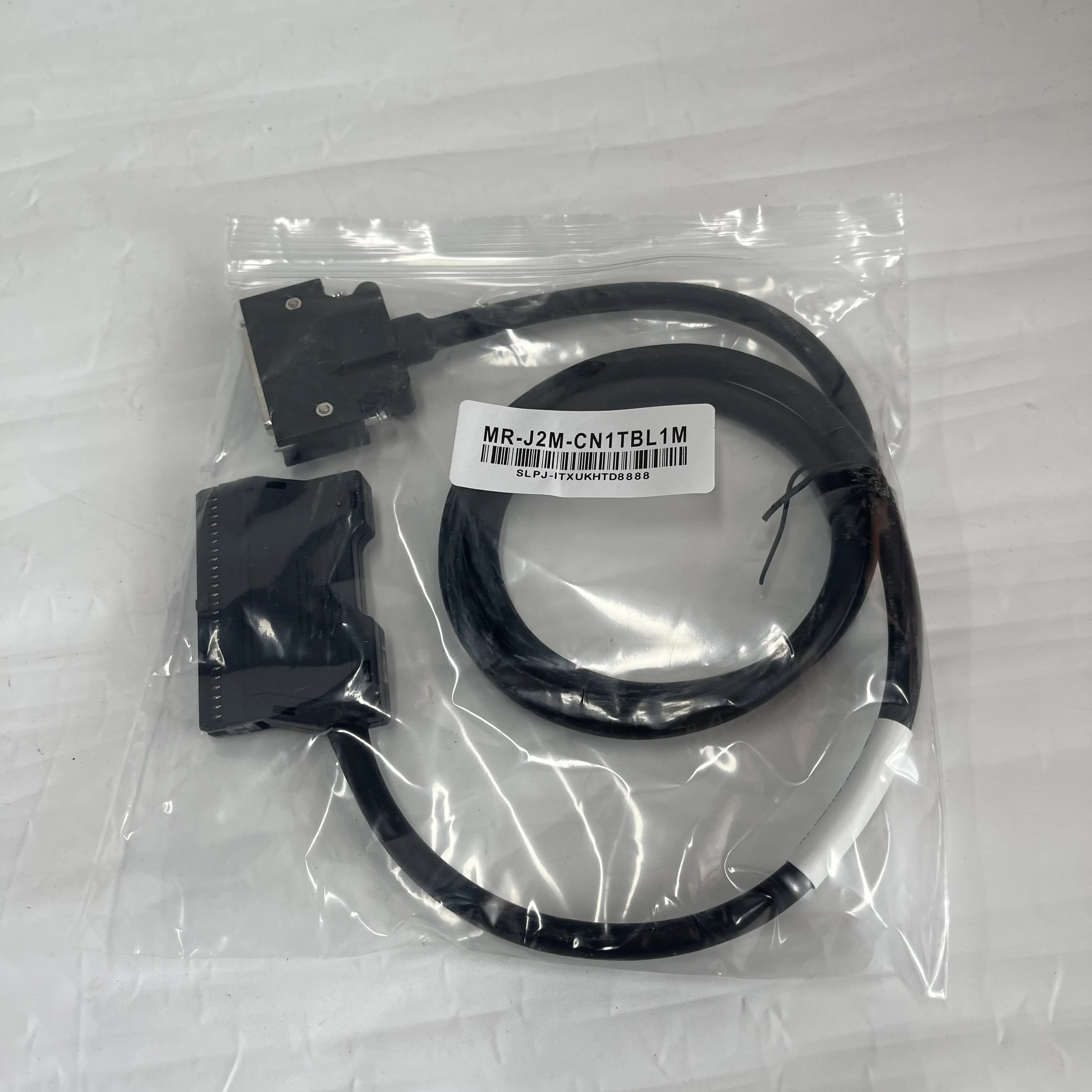 MITSUBISHI Servo Signal Cable MR-J2M-CN1TBL1M