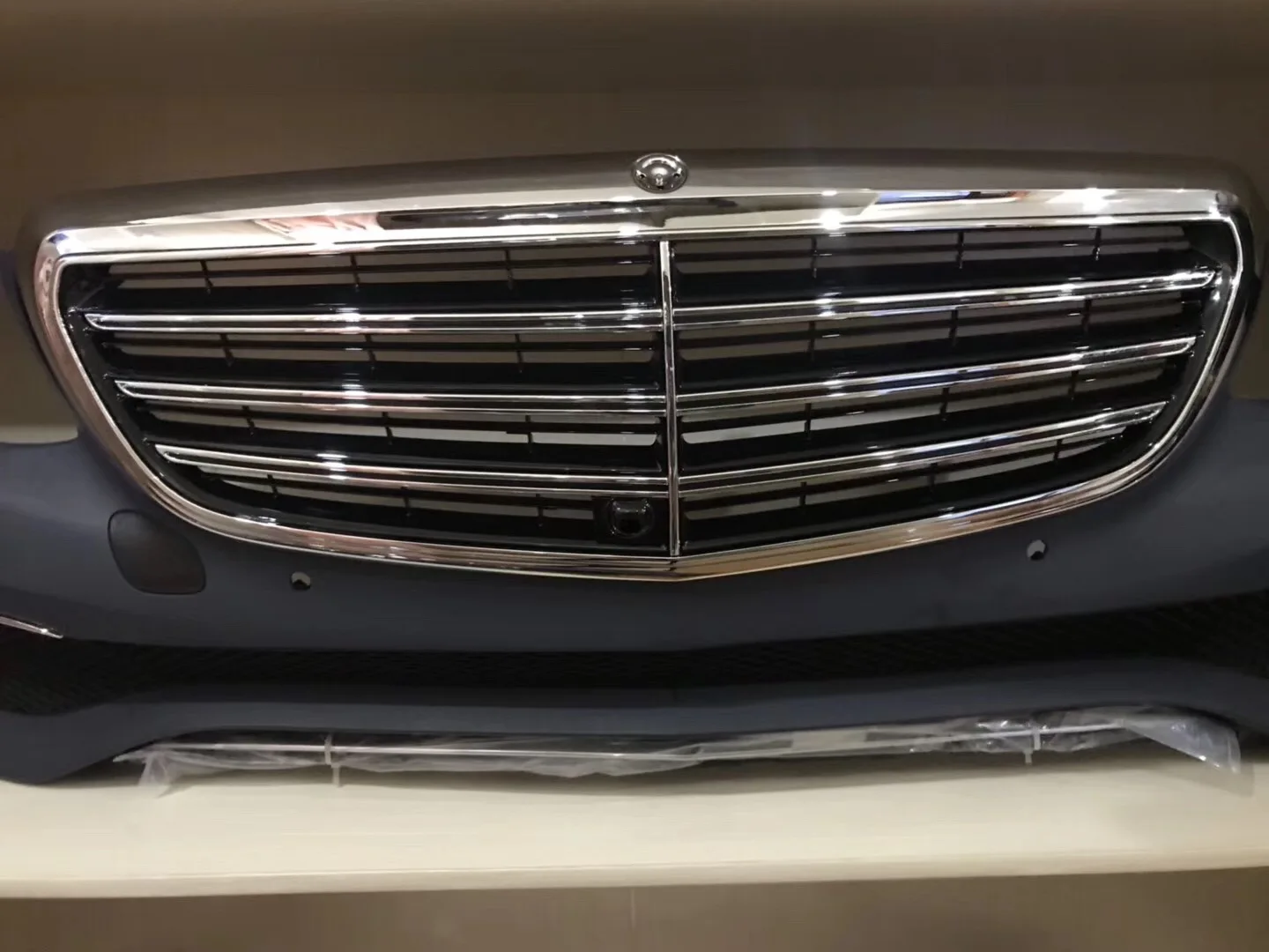 Factory W213  Front Bumper  Bodykit  for  MERCEDES  Contact Susan Yang +86 15760316722  for More Details ,thanks