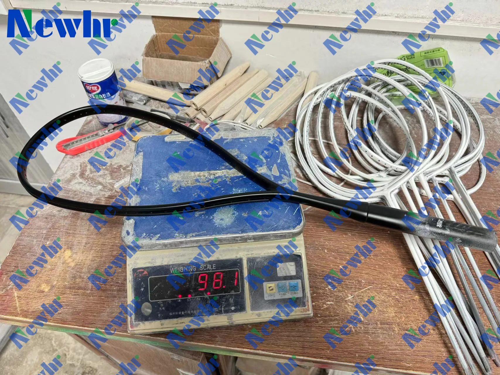 Factory Price Design Your Own Custom Professional Lightweight Carbon Composite Squash Rackets