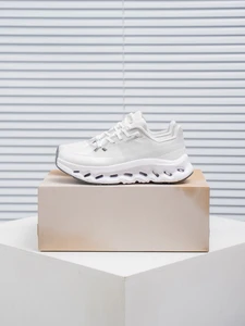 DIY Elegant Fashion Super Soft White Autumn Round Toe Outdoor Lightweight Running Shoes Flat Sneakers for Teenagers