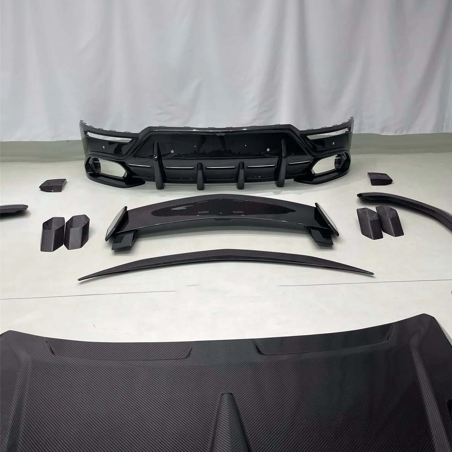 Kit de Carroceria para Lamborghini Urus foto 2