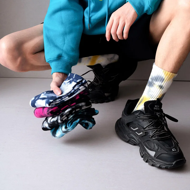 2023 Tie Dye Socks Tube Thicken Hip-pop Cotton Sport Crew Socks Colorful  Print Terry Cotton Sport Socks for Women Men