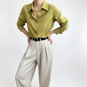 Manufacture Women's Long Sleeve Button-down Shirt with Embroidery