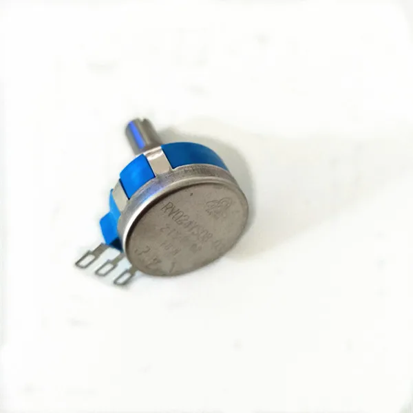 Produktbild von TOCOS RVQ24YN03 25F B502 – 5K Ohm Kohlefilm-Potentiometer Für Spielmaschinen, 1 Stück