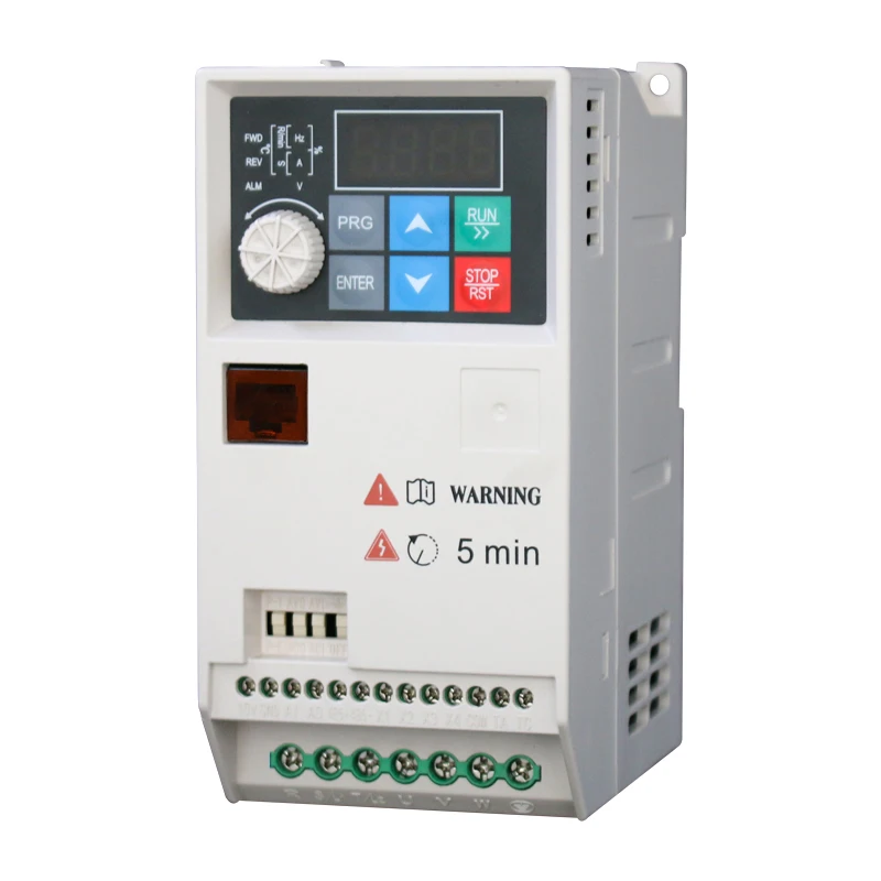 Jadeshay Inverter per Motori Trifase 380V 2.2KW Azionamento a Frequenza Variabile VFD 380V Ingresso trifase Uscita trifase Convertitore di Frequenza VFD Regolatore di velocità del Jadeshay Inverter per Motori Trifase 380V 2.2KW Azionamento a Frequenza Variabile VFD 380V Ingresso trifase Uscita trifase Convertitore di Frequenza VFD Regolatore di velocità del