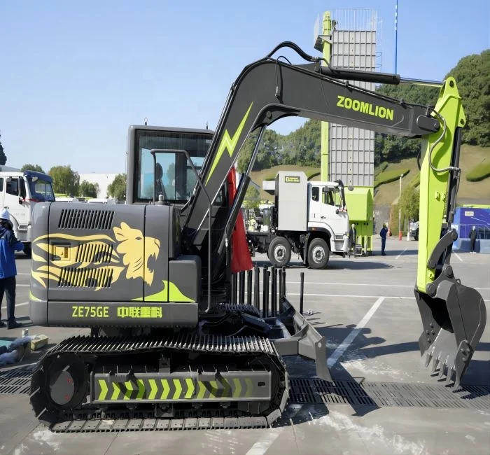 Kova genişliği ayarlanabilir ZOOMLION ZE75g 7.5 Ton Mini hidrolik