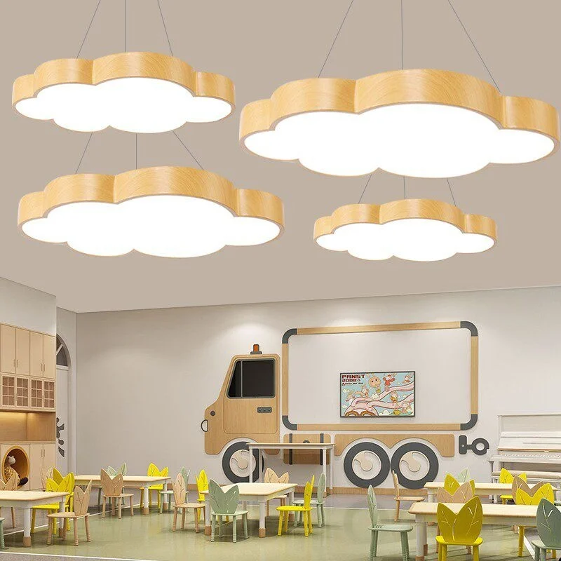 LED-Flurbeleuchtung für Kinderzimmer, frühkindliche Bildung, Vergnügungsparks und Kindergartensäle; kreative Holz-Kronleuchter