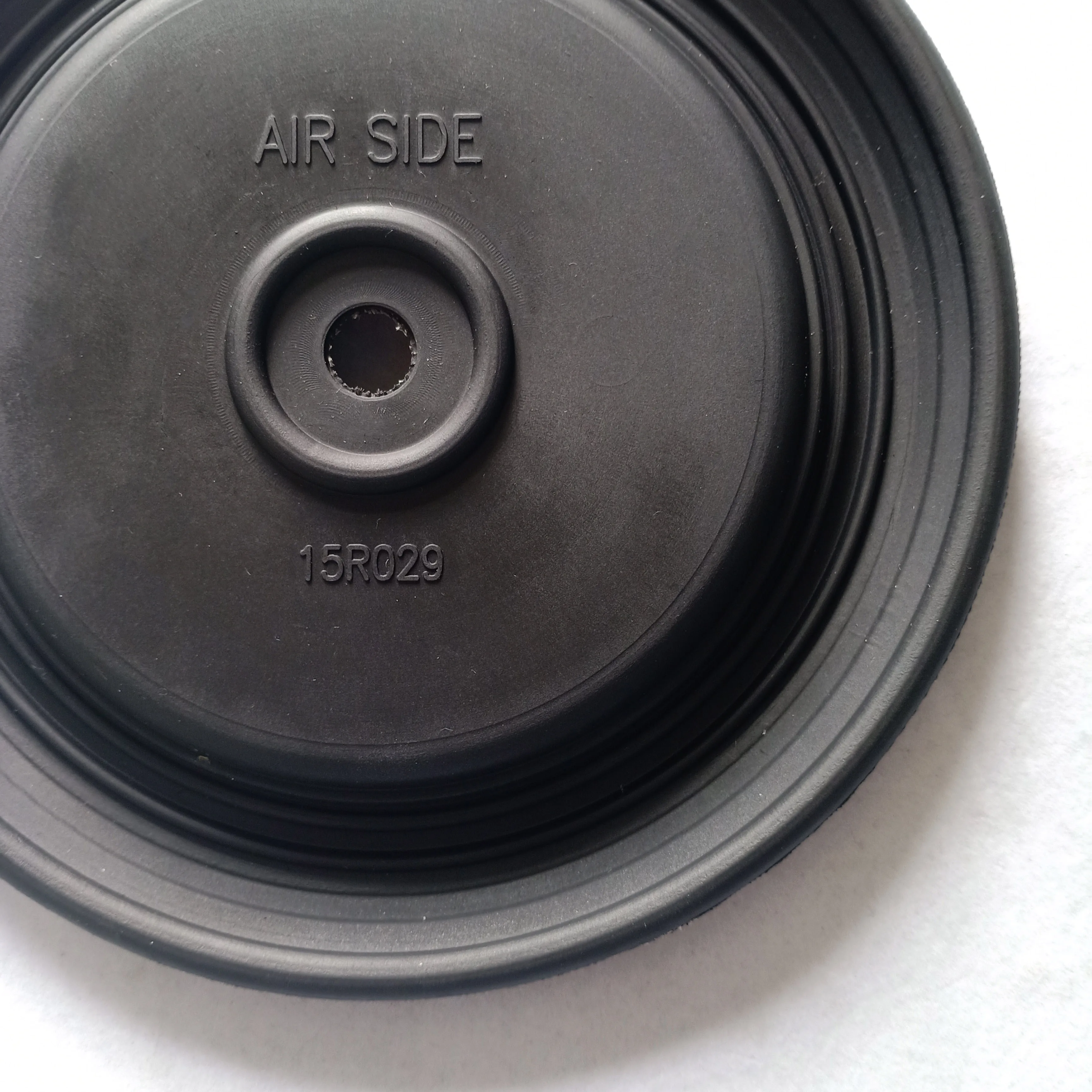  15R029 rubber diaphragm details