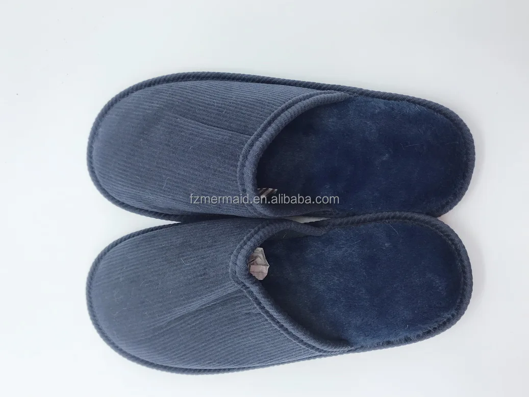 2024 Wholesale Soft Fashion Winter Rubber Faux Fur Comfy Sole Lady Men Slides Plush slippers for Women Cotton House Shoes