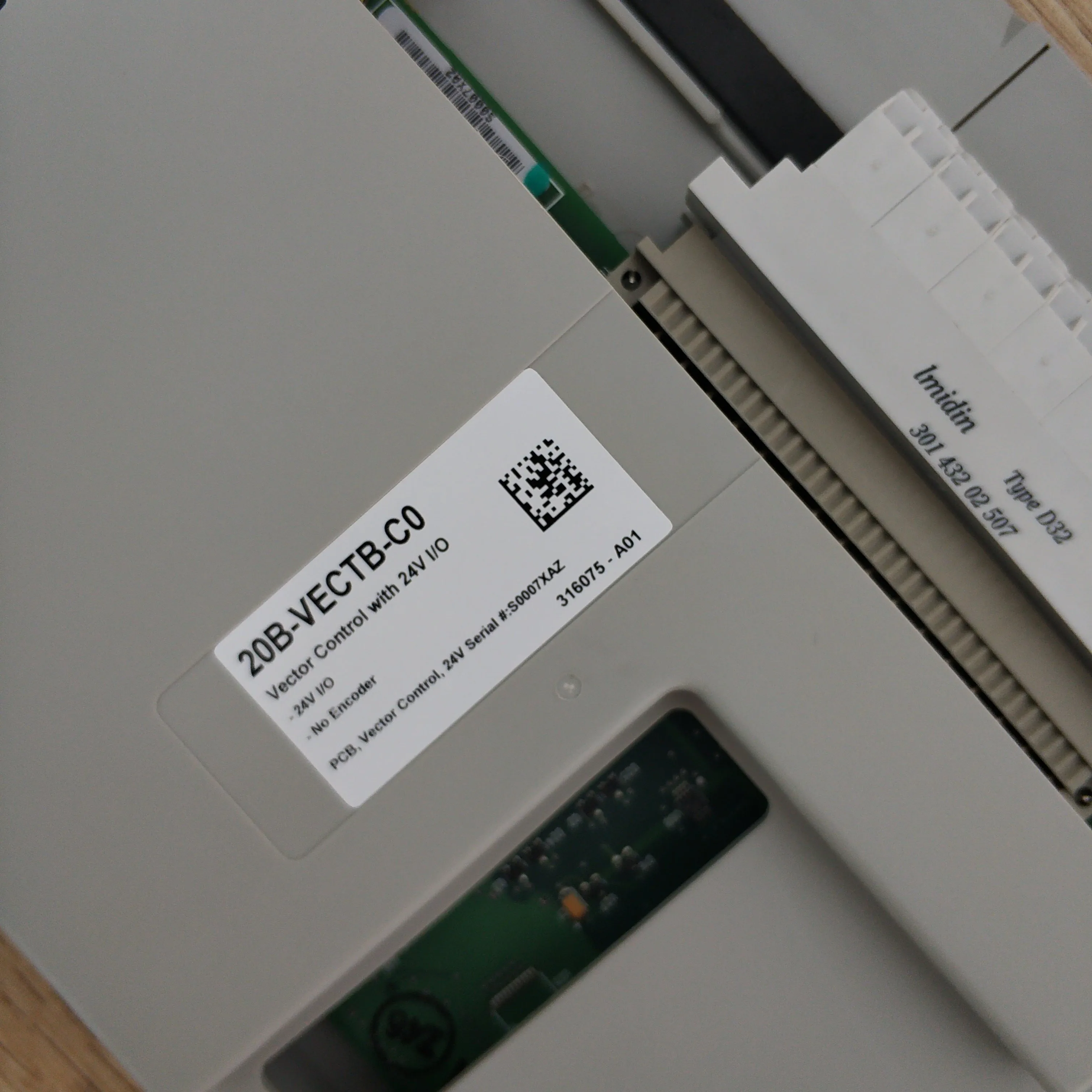 艾伦-布拉德利盒式磁带矢量控制24v Dc内部安装20b-vectb-c0 - Buy 变频器主板,矢量控制盒式套件,Plc 24v ...