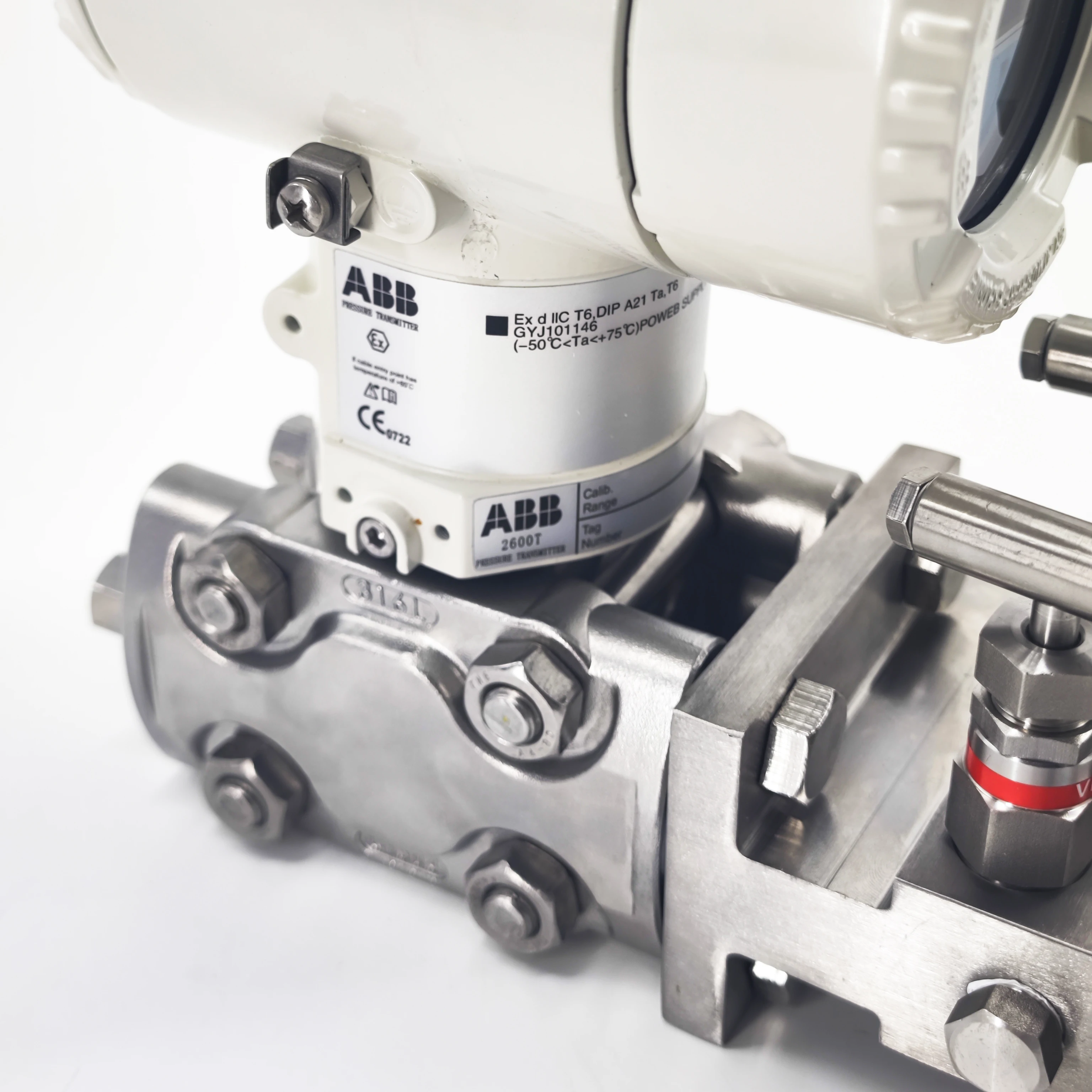 New Original Abb 2600t Smart Differential Pressure Transmitter with 5 Way Manifold Difference Pressure Transmitter