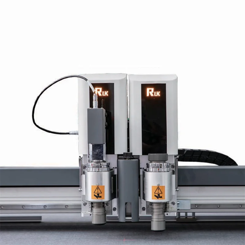 RUK Rubber Mat Oscillating Cutting Machine Belt Conveyor Table Vibration Knife Flatbed Cutter