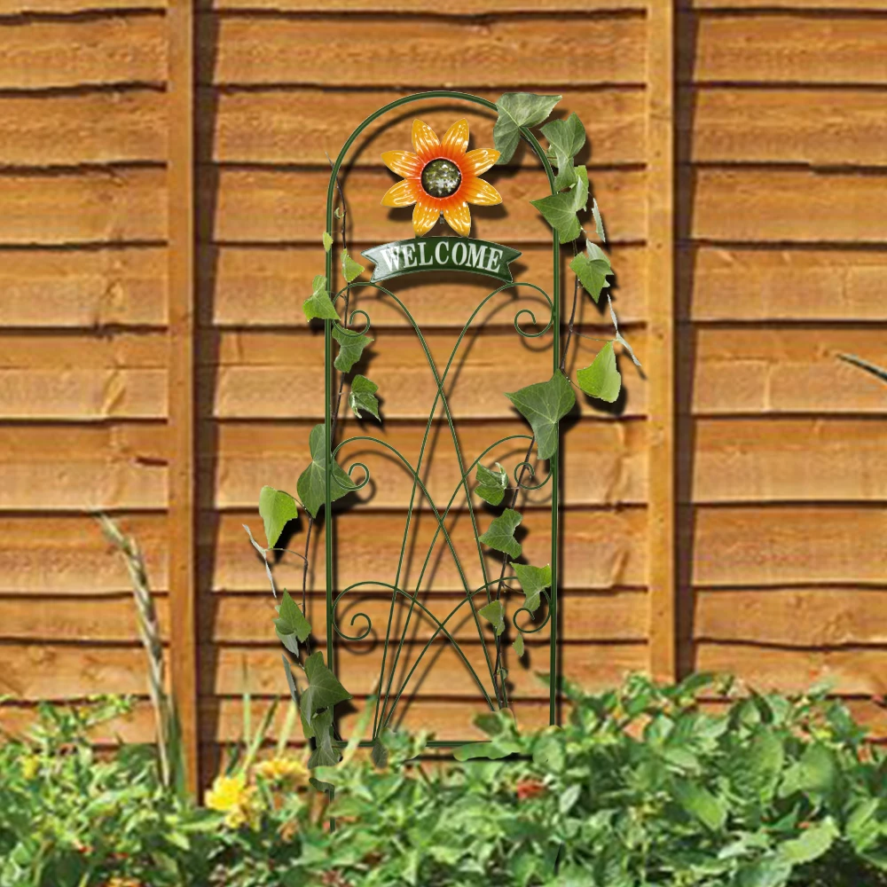   Flower Climbing Plant Support Trellis Net Wrought Iron Metal Fence Panel  With Stake