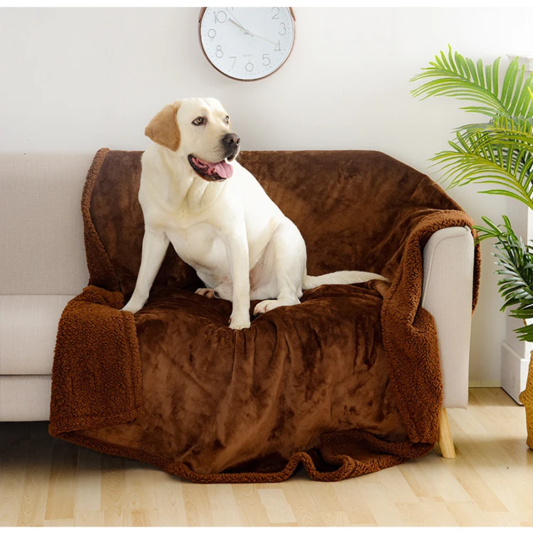 Soft Plush Reversible Pet Blanket Throw Furniture Protector Waterproof Dog Blankets for Extra Large Dogs Cats