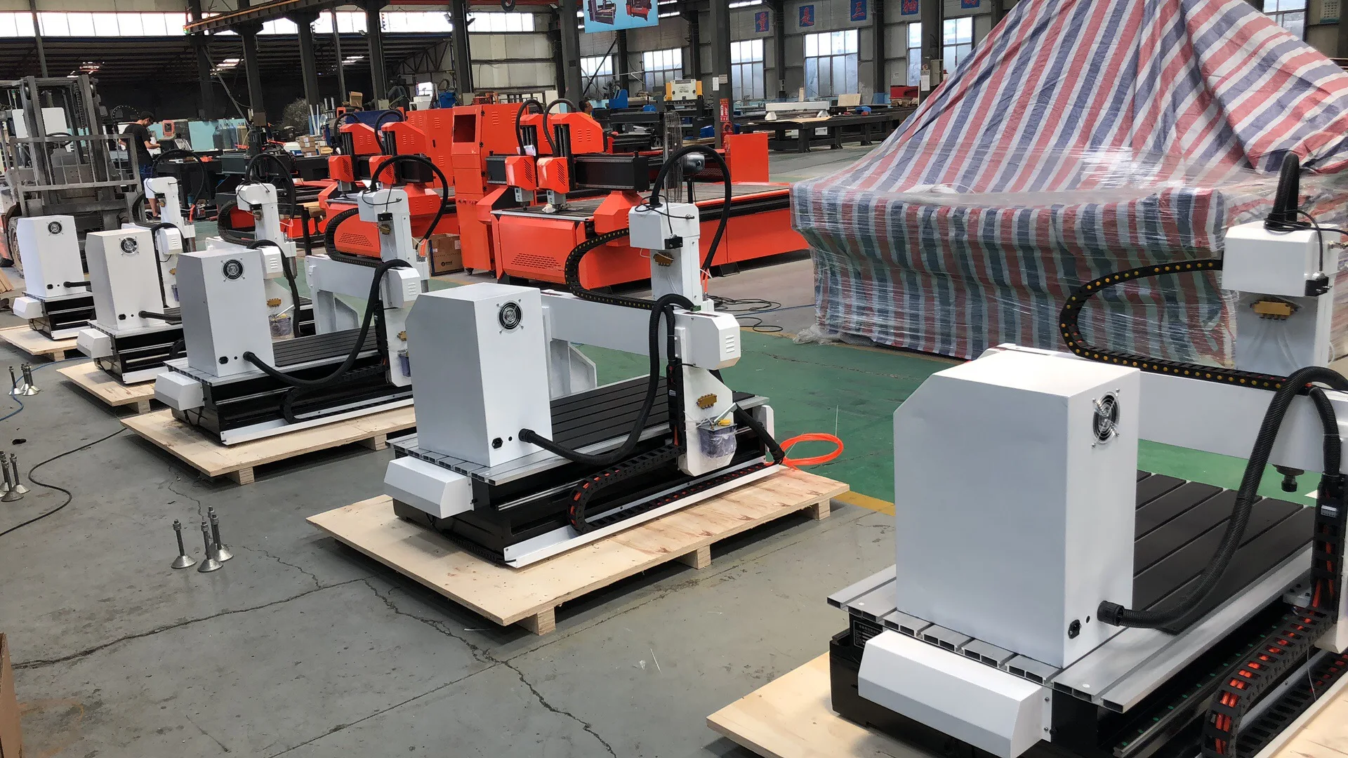Alibaba.com: 2.2kw Mini 6090 CNC Router Machine with Mach 3 DSP ...