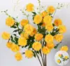 Yellowish 3-head snowball stand