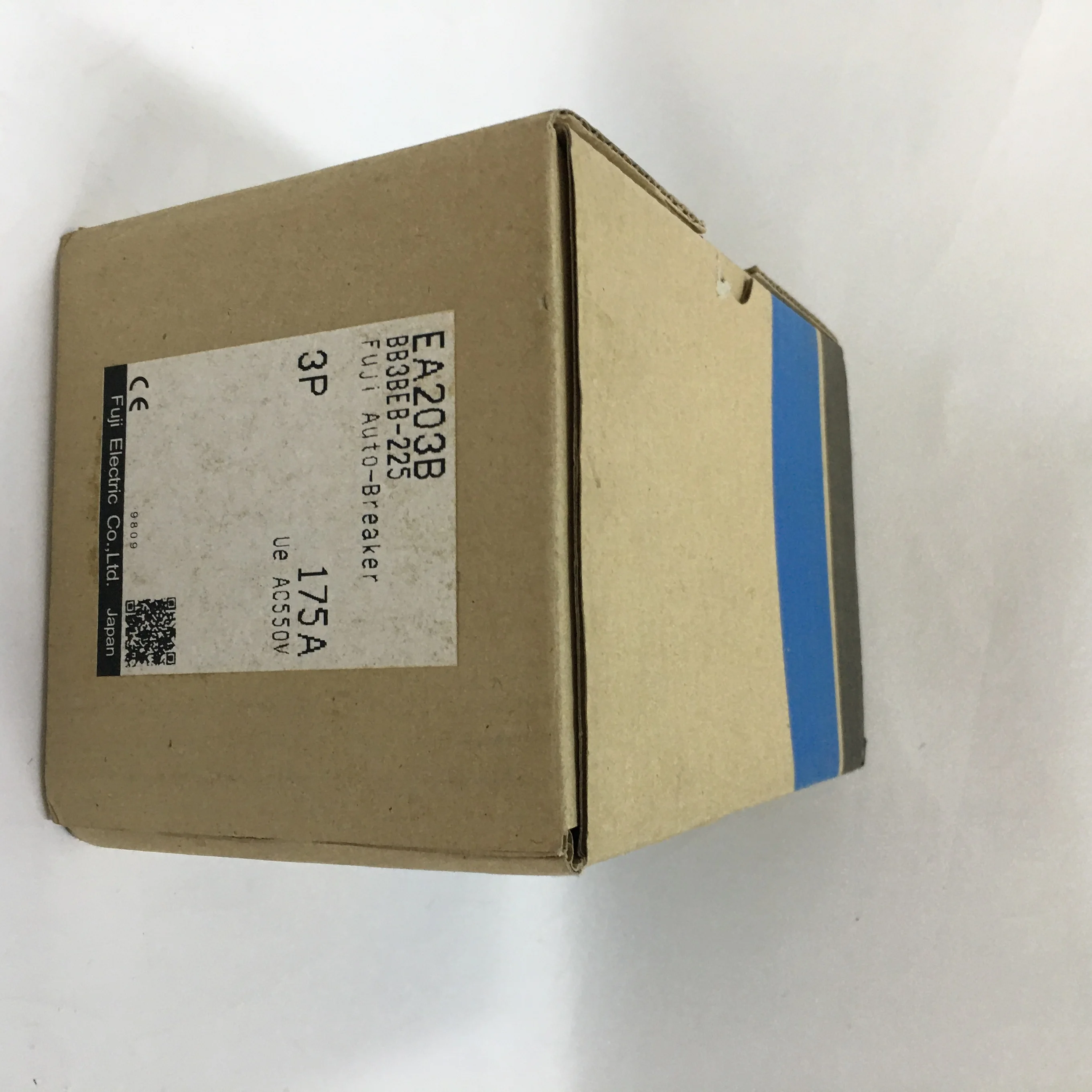 Fuji Molded case circuit breaker EA203B 3P 175A Fuji Molded case circuit breaker EA203B 3P 175A
