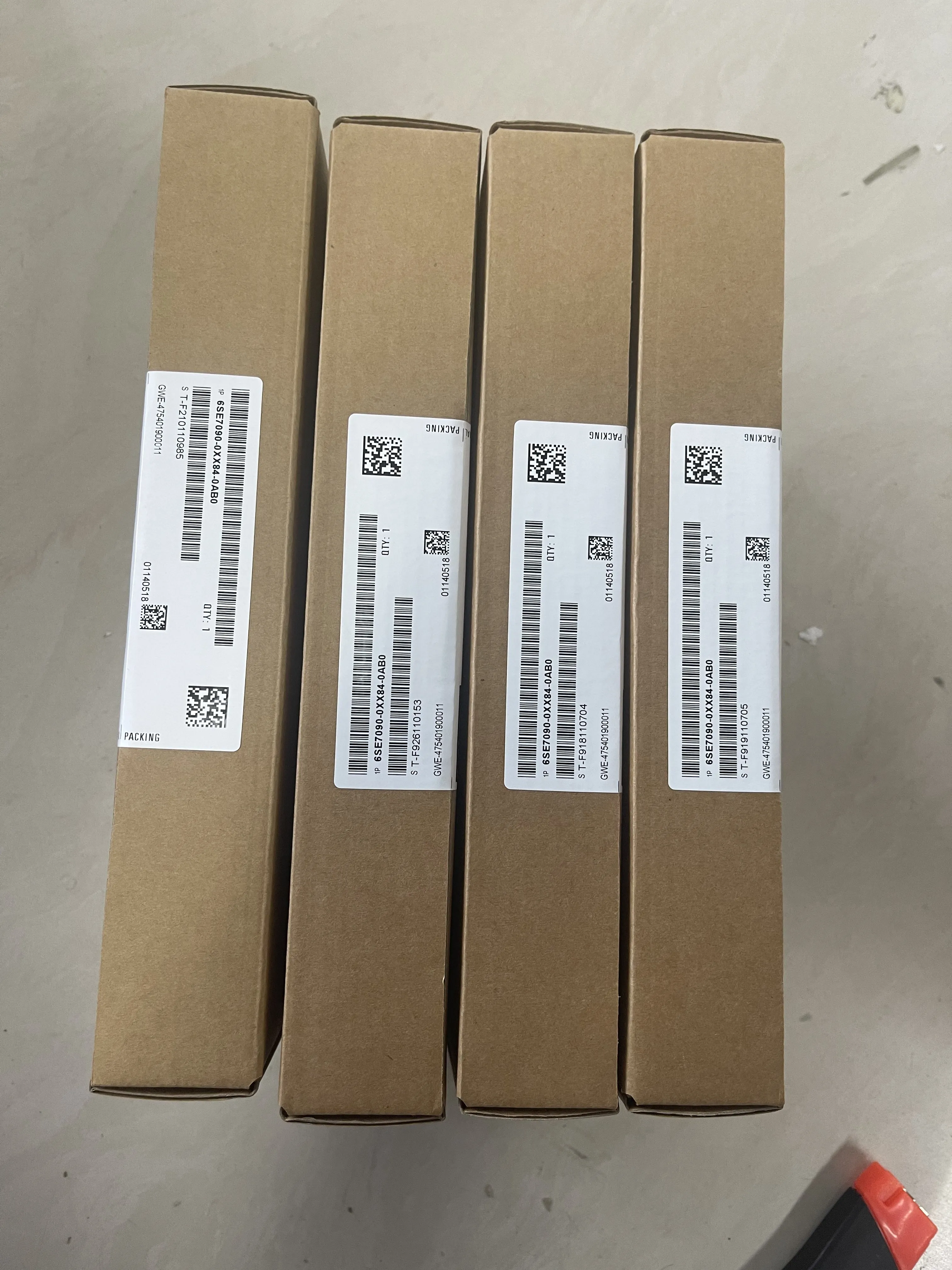 Siemens PLC Module 6ES7090-0XX84-0AB0 Siemens PLC Module 6ES7090-0XX84-0AB0