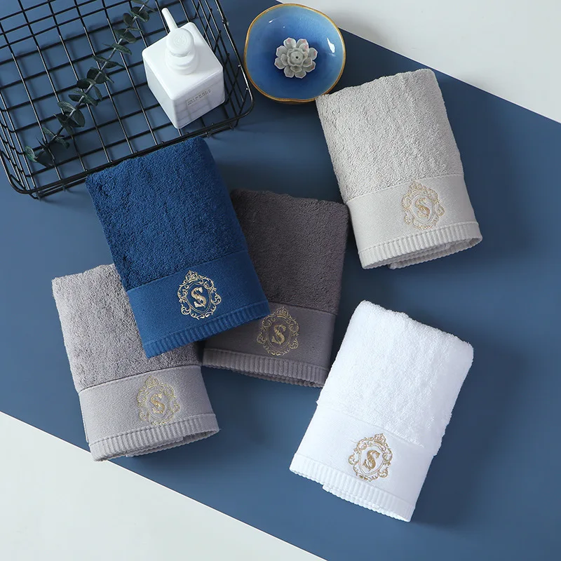 Five star hotel with three sets of pure cotton white products special home supplies towel bath towel