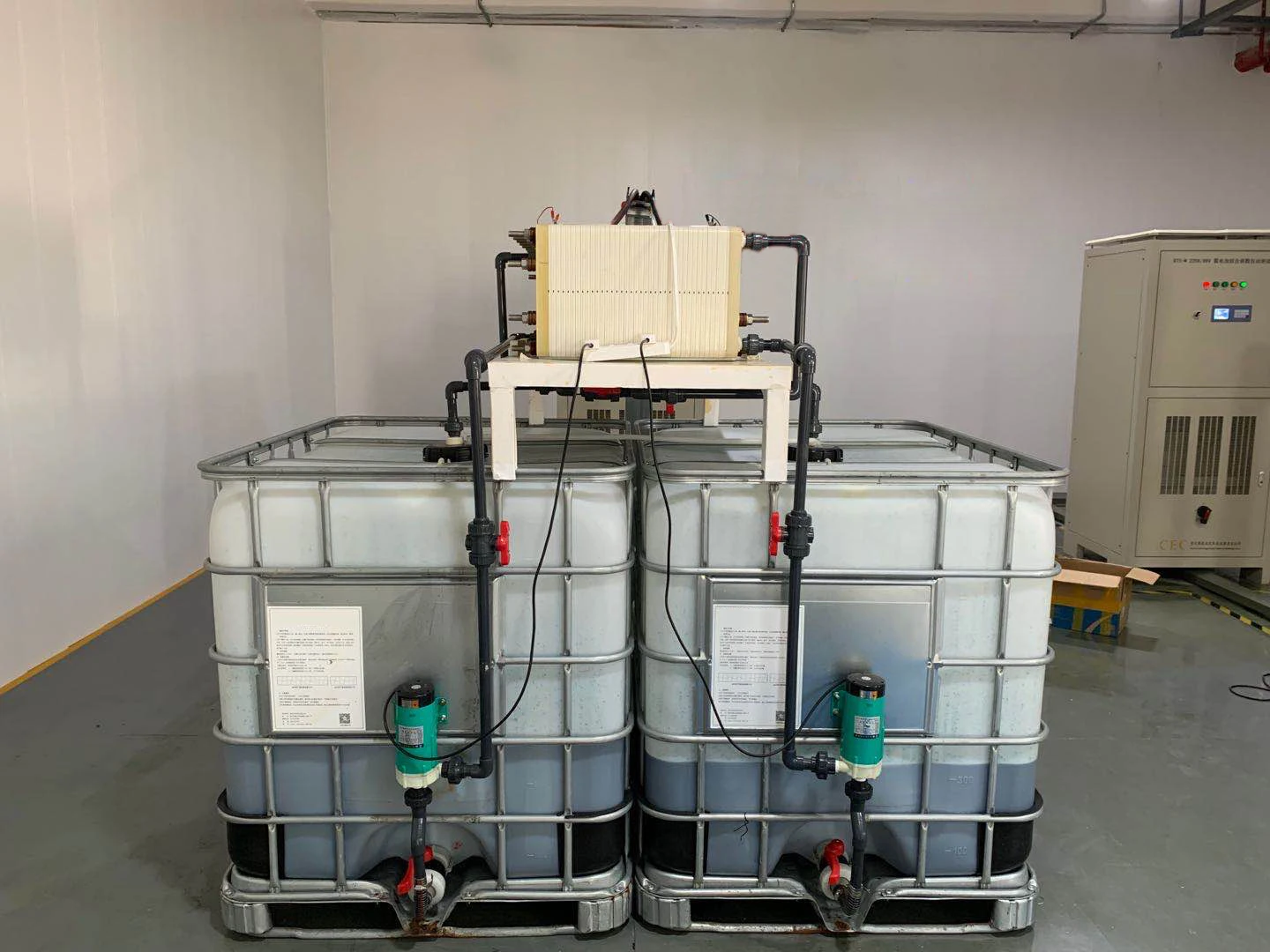 Membrane Stack Vanadium Flow Battery Electrolyte 5kW-20kwh Vanadium Redox Flow Battery