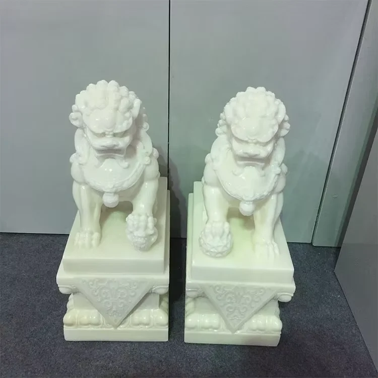 product hot sell white marble jade lion sculpture for home decoration-1