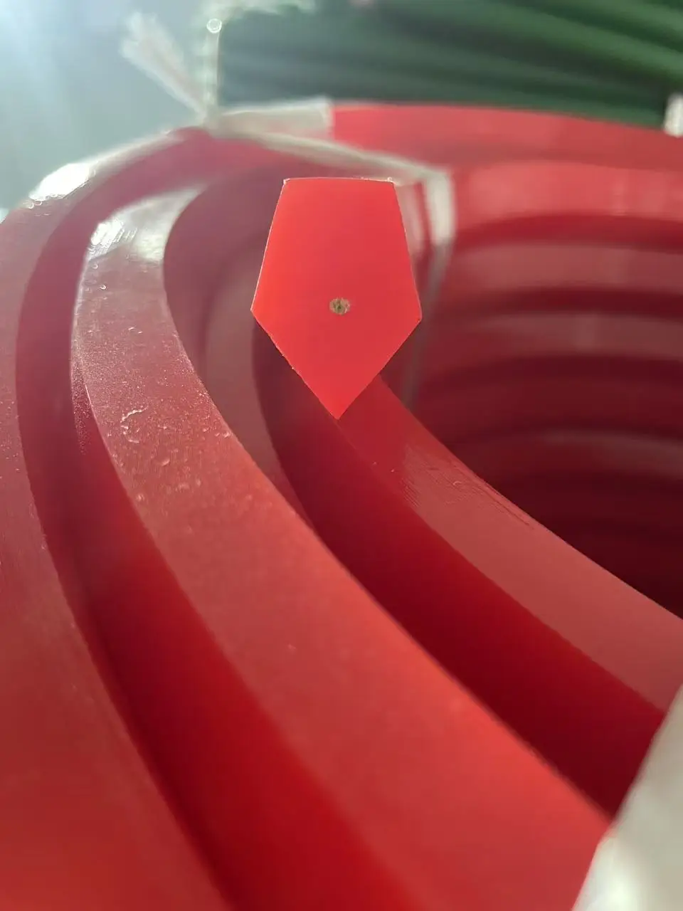 product extrusion pu pentagonal rubber belt oil resistant and withstand high temperatures up to 150 degrees celsius power transmission777-6