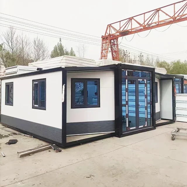 Factory Custom 40ft Expandable Mobile Folding Container Portable Prefabricated Houses prefab Home Hotels Sandwich Panel