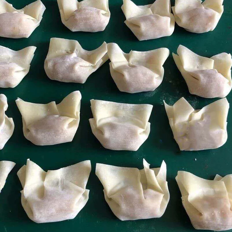 Commercial Semi-Automatic Momo Pork Bun Making Machine Chinese