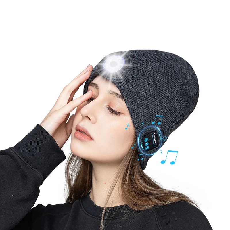 Bluetooth Beanie Hat with Light - Perfect for Winter Sports