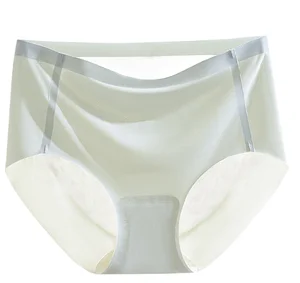 Women's Peach Hip Seamless Fresh Ice Silk Briefs Mid-Rise Thin XL Panties Comfortable Breathable Sweet Solid Plain Dyed Waist