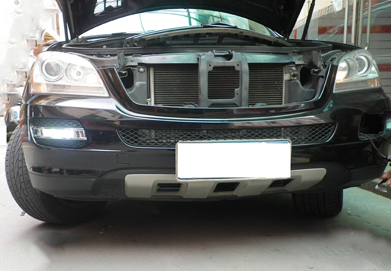 Fog Light Trim Set for 2006-2007 for Mercedes-Benz for ML350