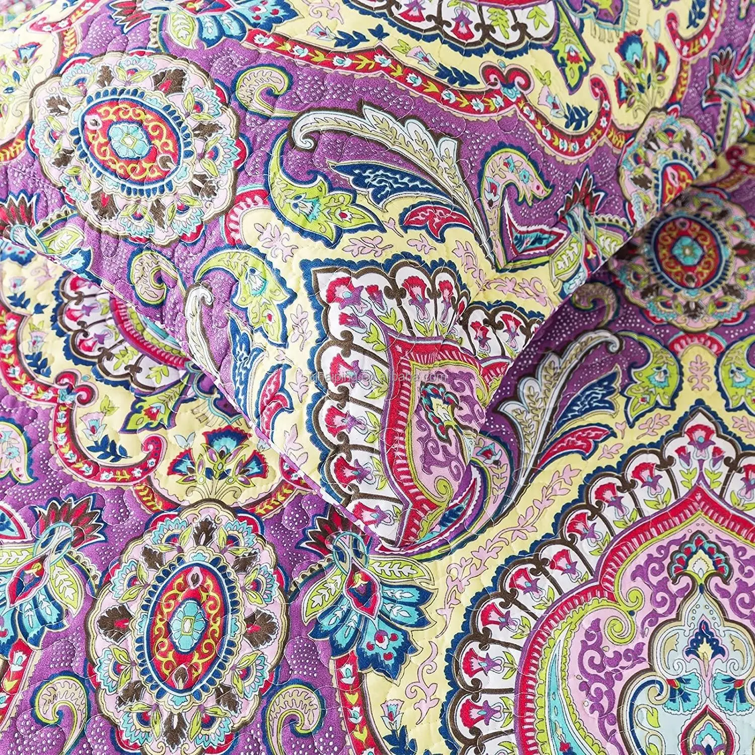 New Custom Wholesale Ethnic Bed Cover Quilt Custom Printed Coverlet