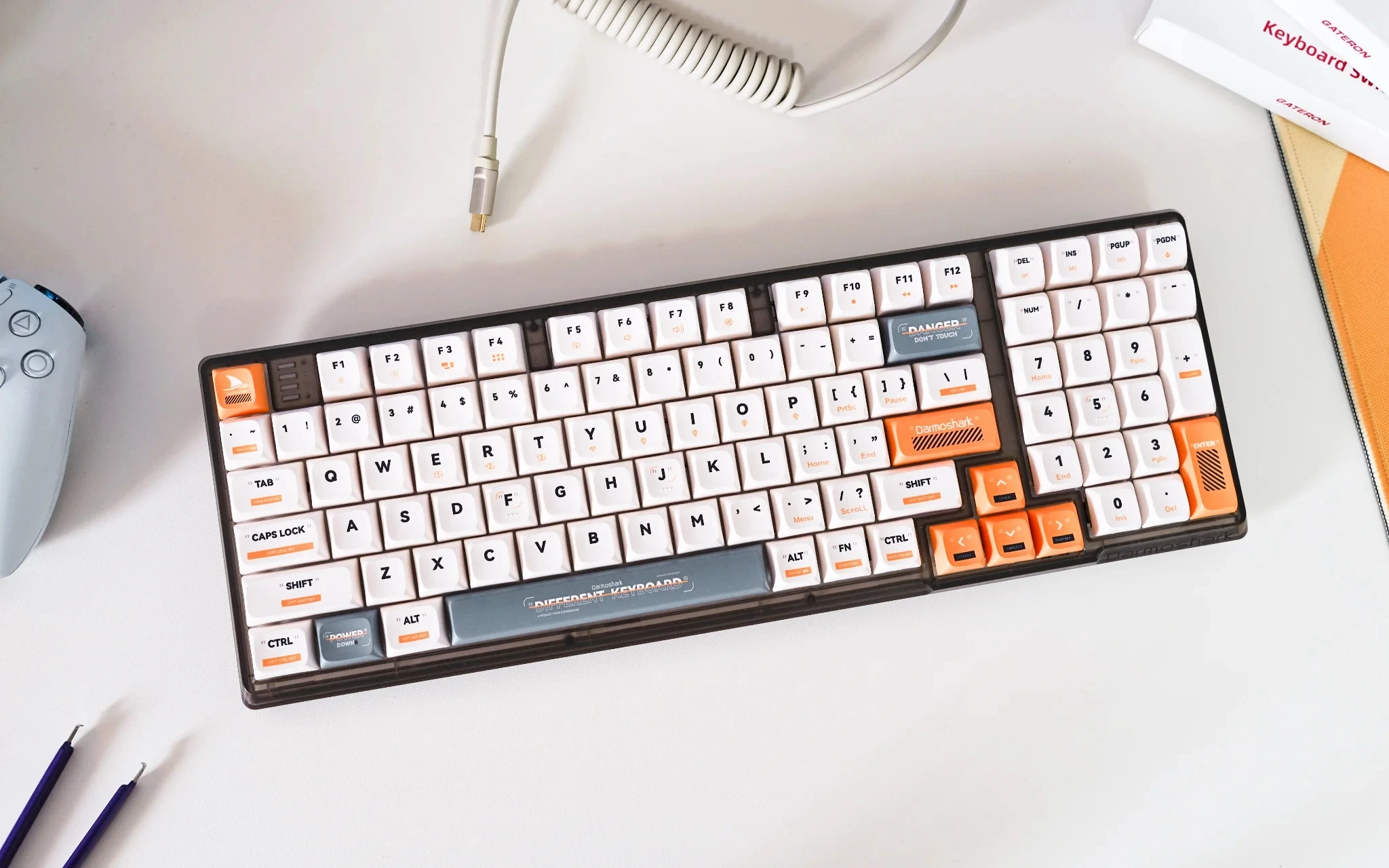 Hot Swap 98 Key RGB Backlight Darmoshark K7 Wired BT Wireless Mechanical Gaming Keyboards