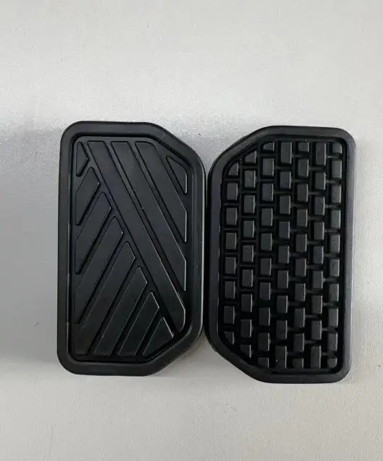 Brake Clutch Pedal 49751-58J00 for Suzuki Swift & Vitara