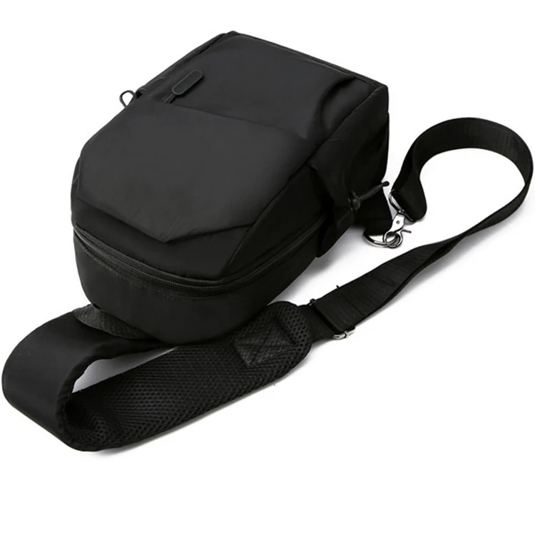Men's chest bag 2021 new large capacity water backpack trend casual couple travel shoulder bag can be customized logo