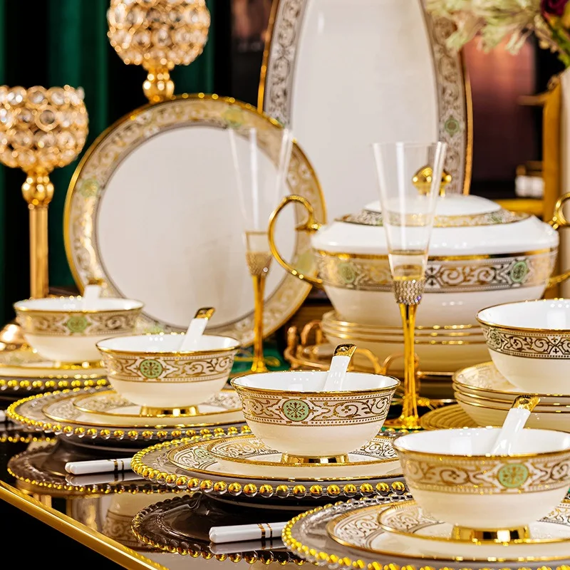 Luxury Embossed Gold Bone China Dinnerware Set Ceramic Royal