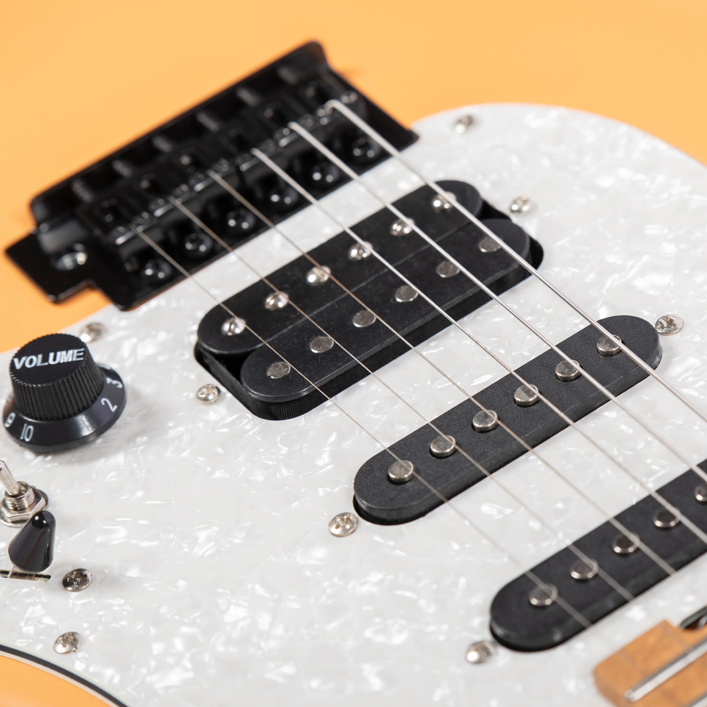 St Style Electric Guitarsolid Body Guitar Body Guitar Professional