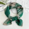 Square lines green