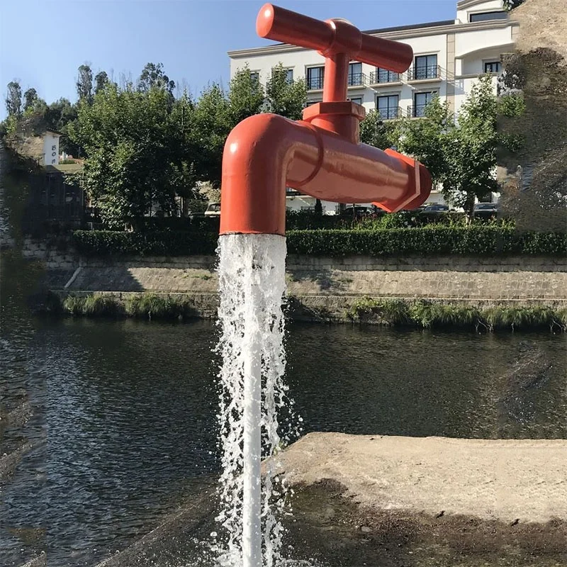 カスタムモダンアート遊園地の池装飾金属蛇口水噴水大ステンレス鋼蛇口