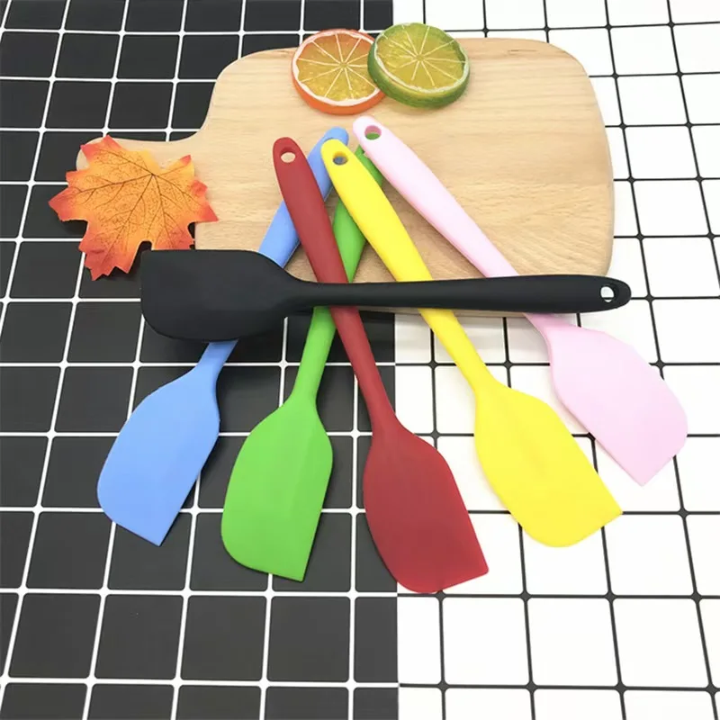 Kitchen Food Grade Cake Scraper Spoon Heat Resistant Silicone Pastry Cream Spatula