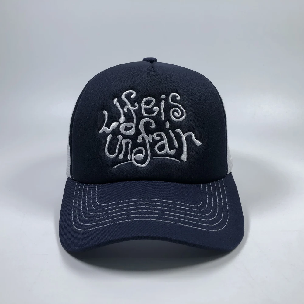 ODM High Quality Custom Embroidered logo for Unisex Sports Football Wear 5 Panel Sun protection Two Tone Foam Mesh Trucker Hats