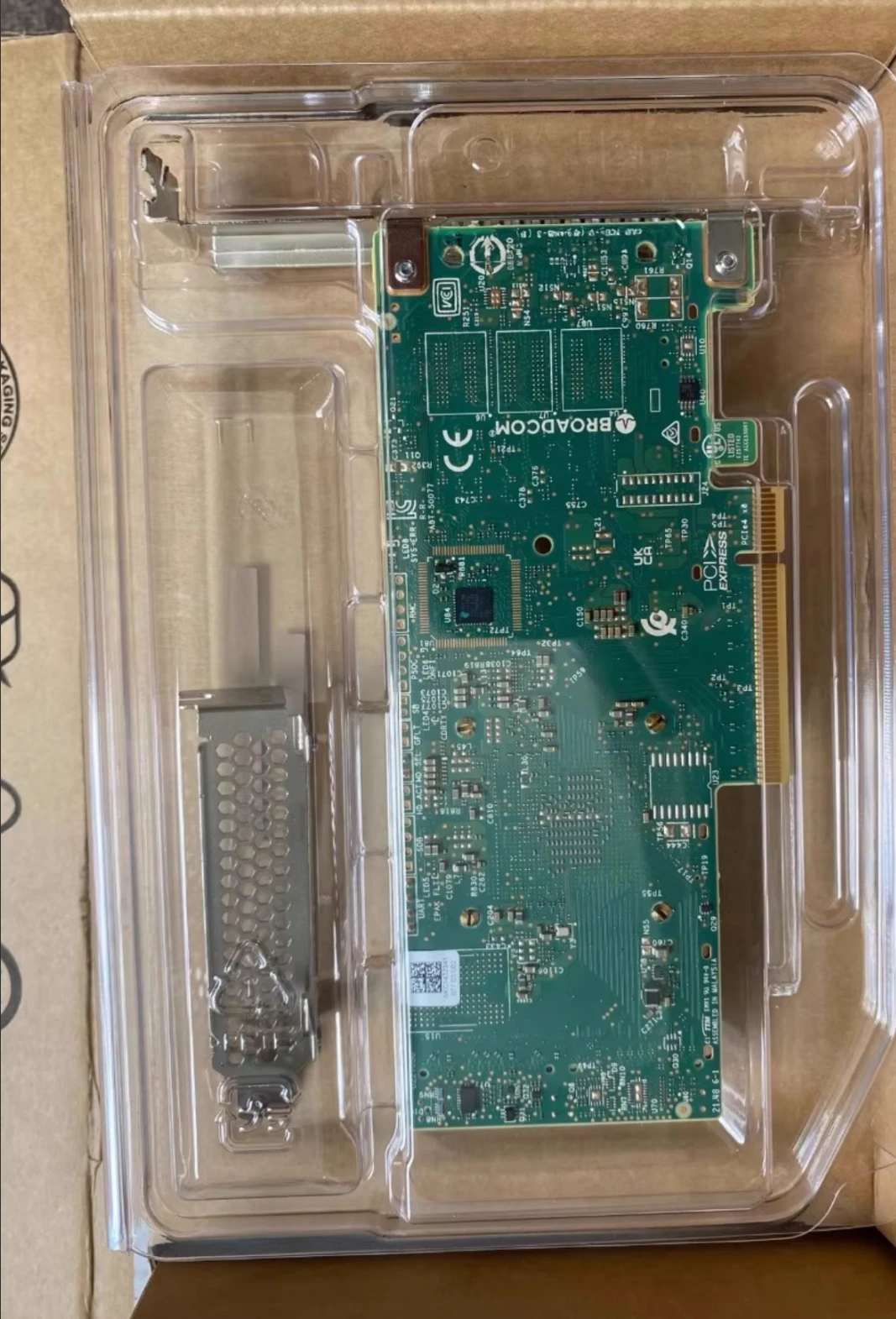 Broadcom 9500-8E RAID Control Card 12Gb/S SAS Supports 8 Port Server Storage Array Cards