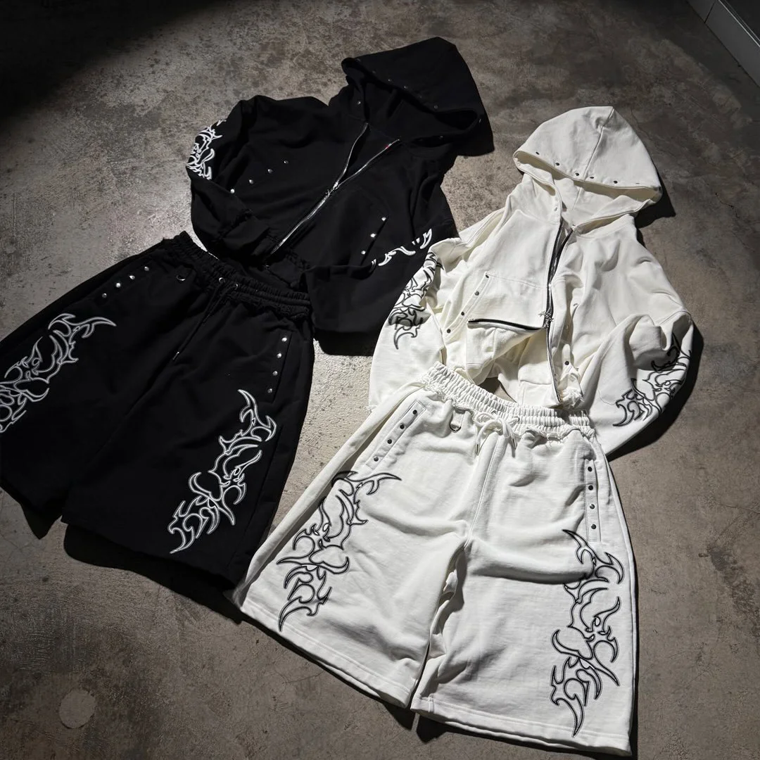 Lille parti tilpasset unisex grundlæggende enfarvet løs hoodie-tracksuit, DTG digital print til hverdag og sport – to-delset, OEM-grossist