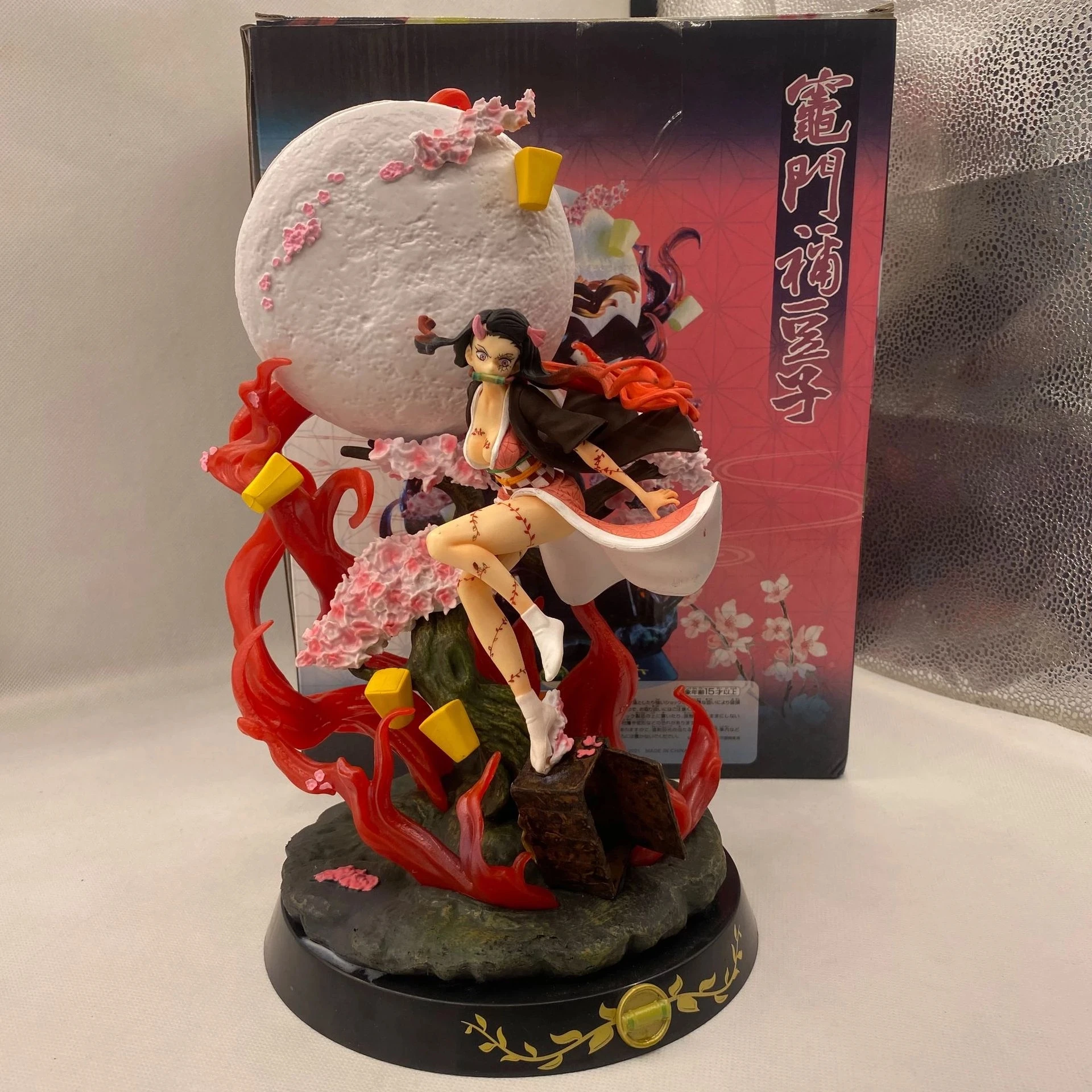 Nezuko Demon Slayer Figur 14cm - Anime Sammelfigur PVC Modell Für Schreibtisch Deko