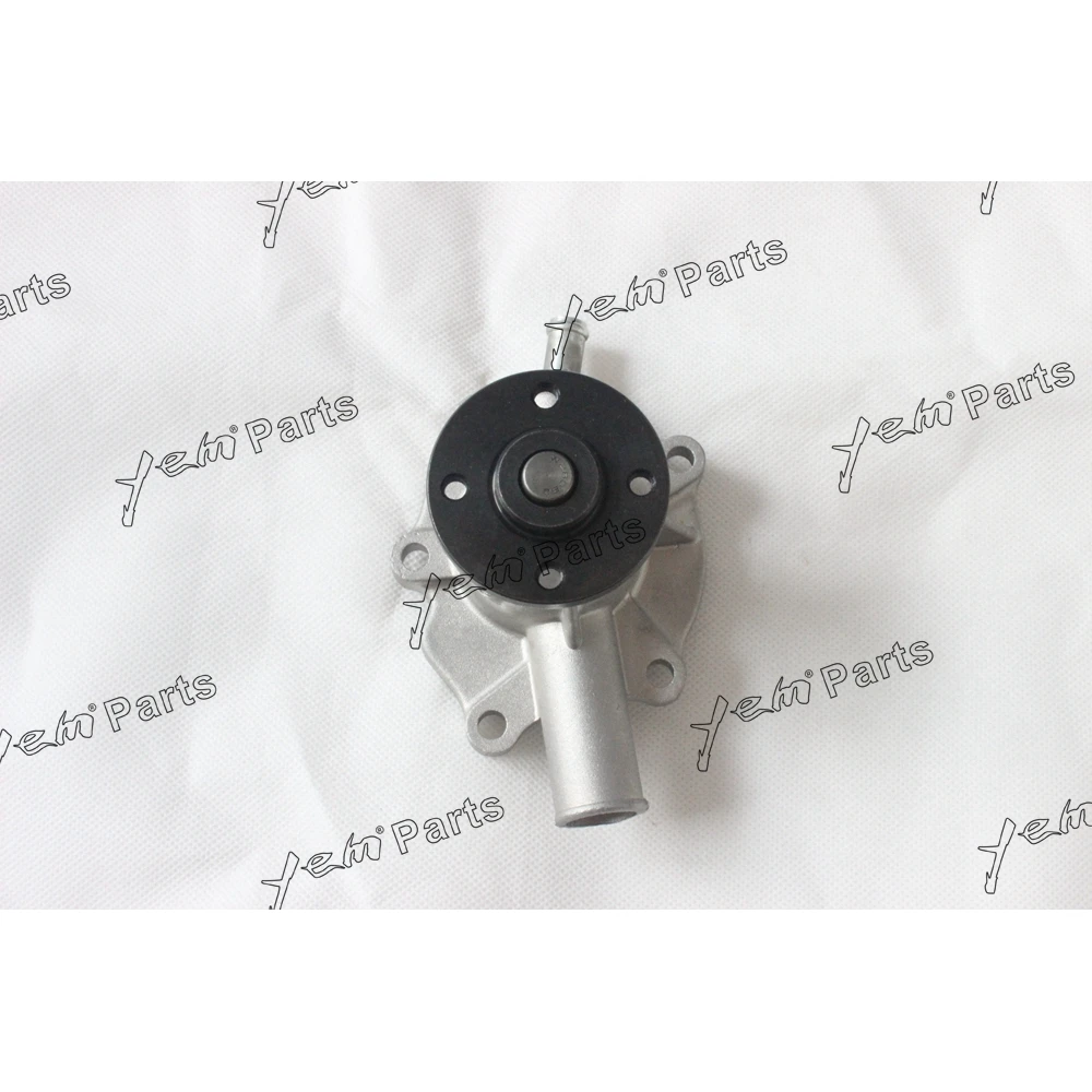 Construction Machinery D750 Water Pump for Kubota 2